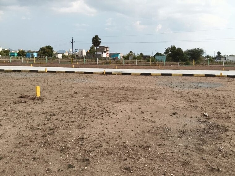 undefined, adukkamparai  1600 Sq.Ft. Plot In Adukkamparai Vellore 10697905