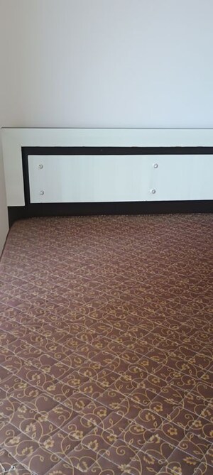 Room in 2 BHK Apartment at Lake Home, Powai – for Rent