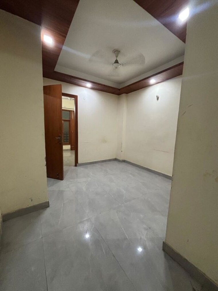 Room, saket 1 Bedroom 450 Sq.Ft. Apartment In Saket Delhi 10697914