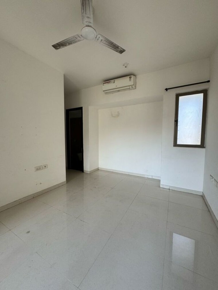 Room, pushpanjali-heights 1 Bedroom 650 Sq.Ft. Apartment In Owale Thane 10697916
