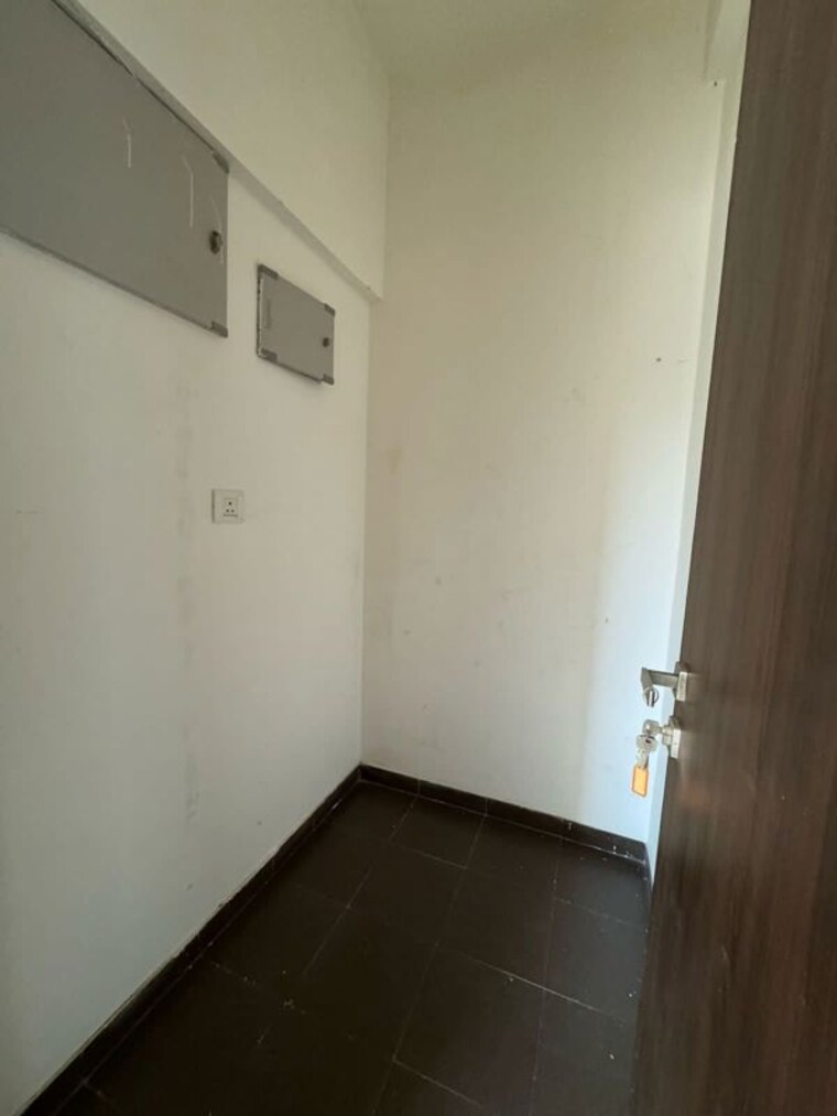 Room, pushpanjali-heights 1 Bedroom 650 Sq.Ft. Apartment In Owale Thane 10697916