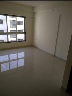 Room in 2 BHK Apartment at Godrej Prime, Chembur – for Sale