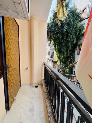 Balcony in 1 BHK Apartment at Saket – for Rent