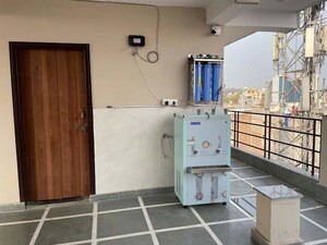  Pg – Exterior View View at Udyog Vihar Phase 1 - for Rent