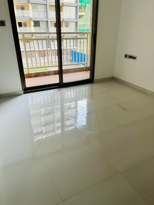 Room in 4 BHK Apartment at Bramhacorp The Collection, Kalyani Nagar – for Rent