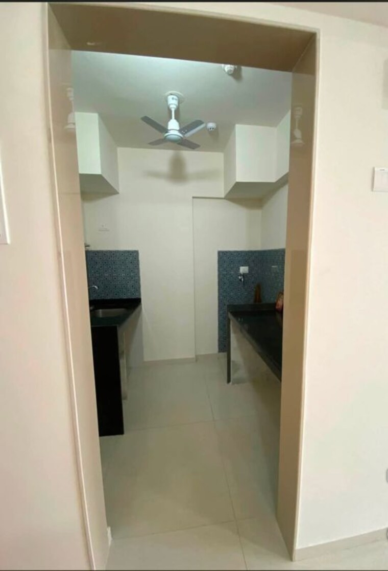 Kitchen, lodha-crown-kolshet 2 Bedroom 813 Sq.Ft. Apartment In Kolshet Road Thane 10697978