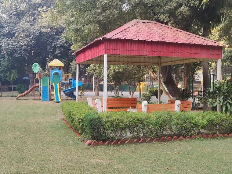 Exterior View, ansal-sushant-apartments 2 Bedroom 1120 Sq.Ft. Builder Floor In Sushant Lok I Gurgaon 10698023