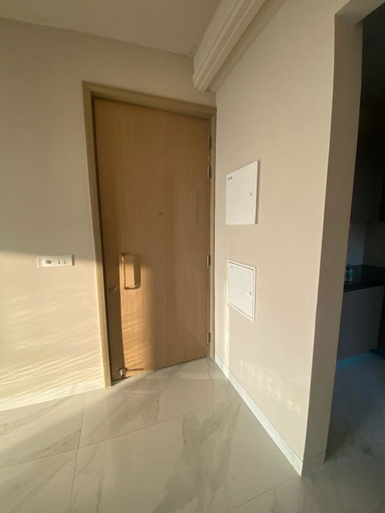 Room, sushant lok i 4 Bedroom 300 Sq.Yd. Builder Floor In Sushant Lok I Gurgaon 10698049