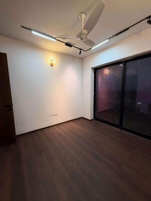Room in 3.5 BHK Apartment at Conscient Heritage Max, Sector 102 – for Sale