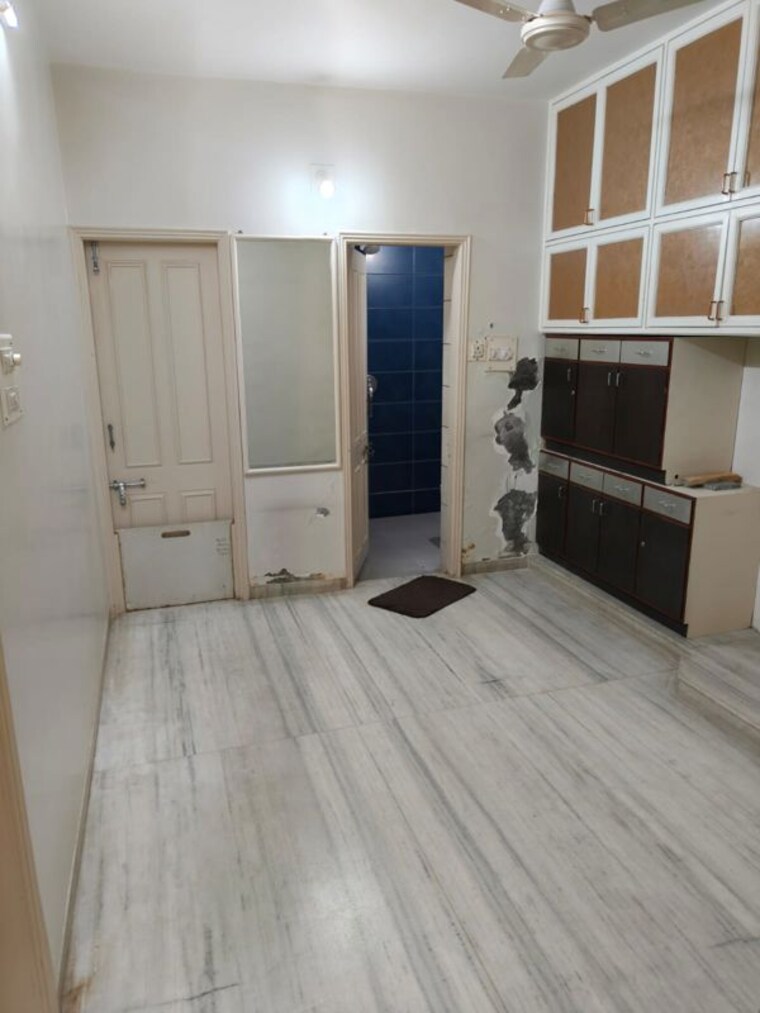 Room, shivranjani 2 Bedroom 1350 Sq.Ft. Villa In Shivranjani Ahmedabad 10698016