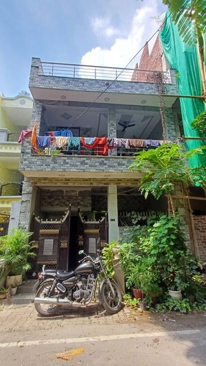 4 BHK Independent House – Exterior View View at Vasundhara Sector 1 - for Sale