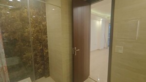 Room in 2 BHK Apartment at Nyati Meadows, Wadgaon Sheri – for Rent