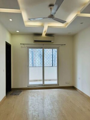 Room in 2 BHK Apartment at Conscient Habitat 102, Sector 102 – for Sale