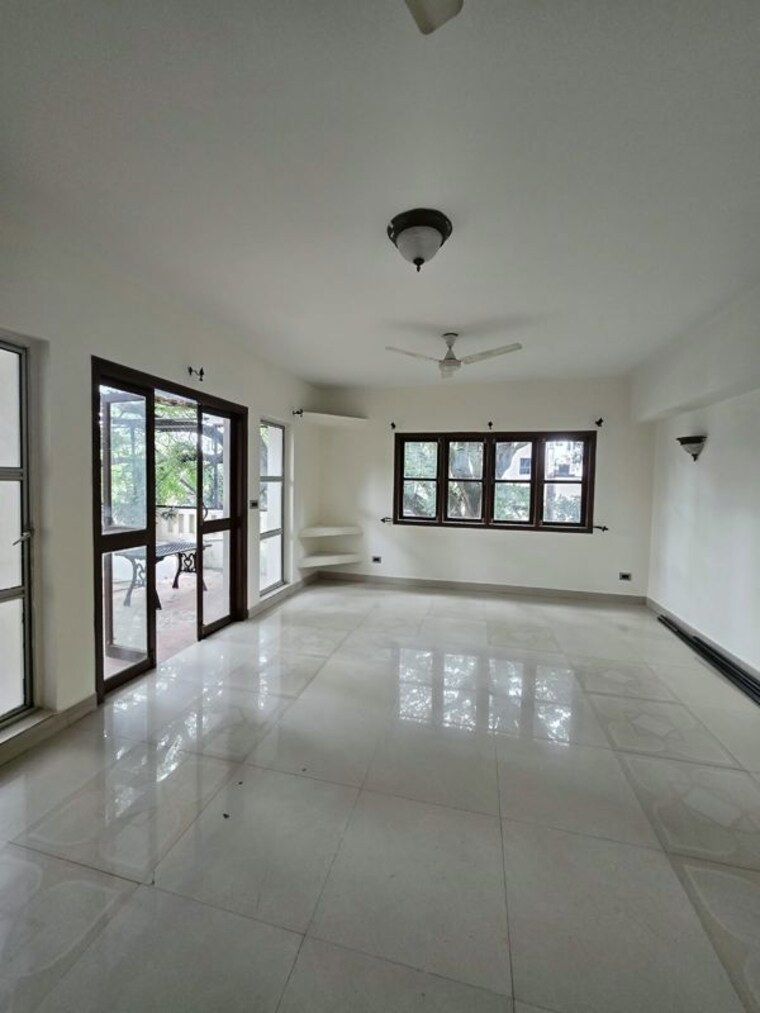 Room, nasheman-apartments 5 Bedroom 3100 Sq.Ft. Penthouse In Shivaji Nagar Bangalore 10669521