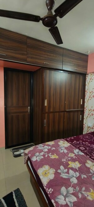 Room in 1.5 BHK Apartment at Shreyas Palladium Grand, Dhanori – for Rent