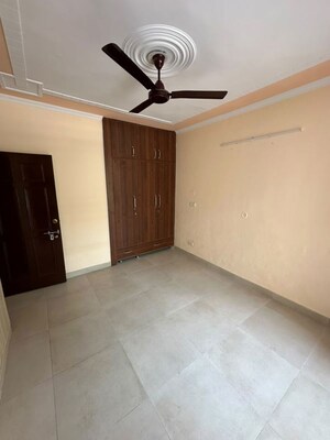 Room in 3 BHK Apartment at Homeland Global Park CP Atelier, Industrial Area – for Rent