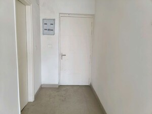 Room in 4 BHK Builder Floor at Sector 23 – for Rent