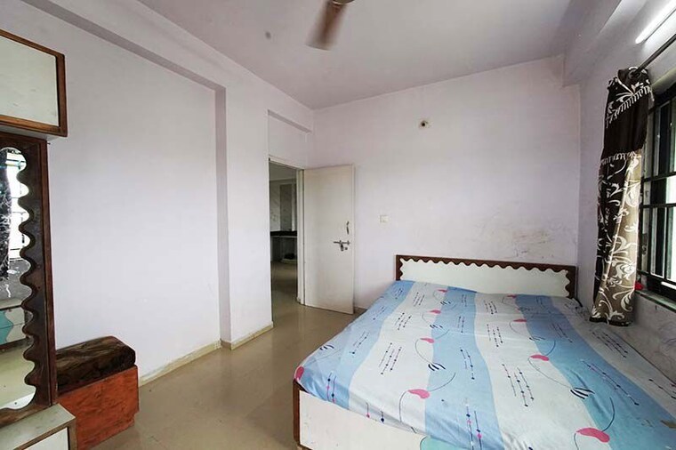 Room, godhavi 2 Bedroom 132 Sq.Yd. Apartment In Godhavi Ahmedabad 10698103