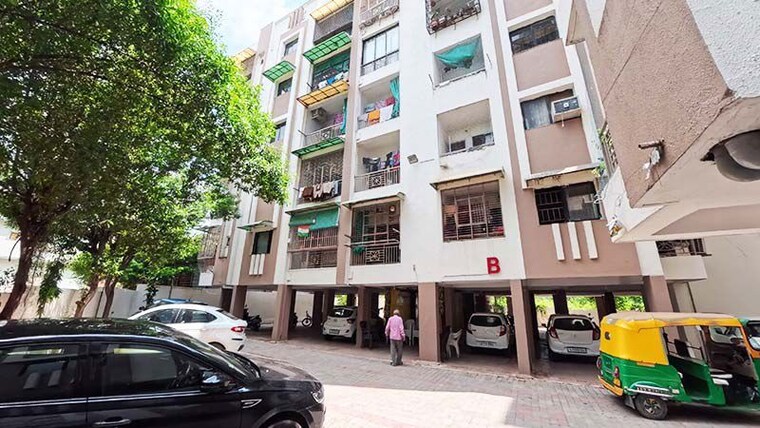 Exterior View, godhavi 2 Bedroom 132 Sq.Yd. Apartment In Godhavi Ahmedabad 10698103
