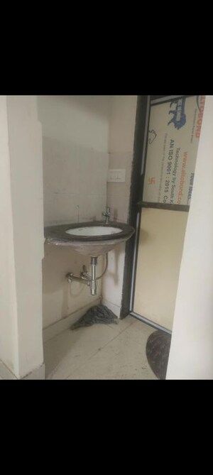 Bathroom in 1 BHK Apartment at Goregaon West – for Rent