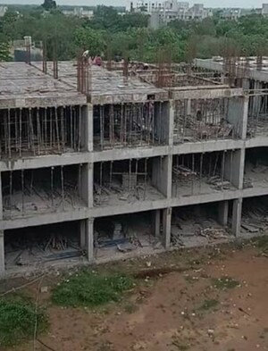 6+ BHK Apartment For Sale in Idgah Hills