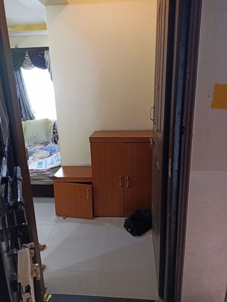 Bathroom, gk-rose-icon 2 Bedroom 920 Sq.Ft. Apartment In Pimple Saudagar Pune 10698260