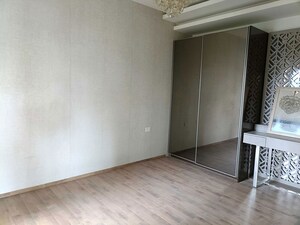 Room in 3 BHK Builder Floor at Sector 23a – for Rent