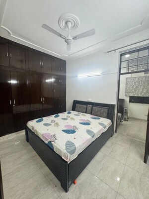 Bedroom in 2.5 BHK Builder Floor at Lajpat Nagar ii – for Rent
