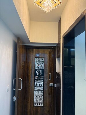 Furnished Amenities in 2 BHK Apartment at Lodha Amara, Kolshet Road – for Rent
