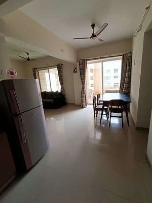 Room in 2 BHK Apartment at The Parkland, Balewadi – for Rent