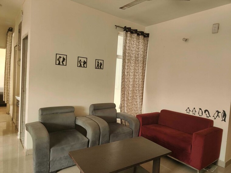 Living Room, sector 22 2 Bedroom 1000 Sq.Ft. Builder Floor In Sector 22 Gurgaon 10698338