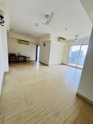 Room in 3 BHK Apartment at Conscient Heritage One, Sector 62 – for Rent