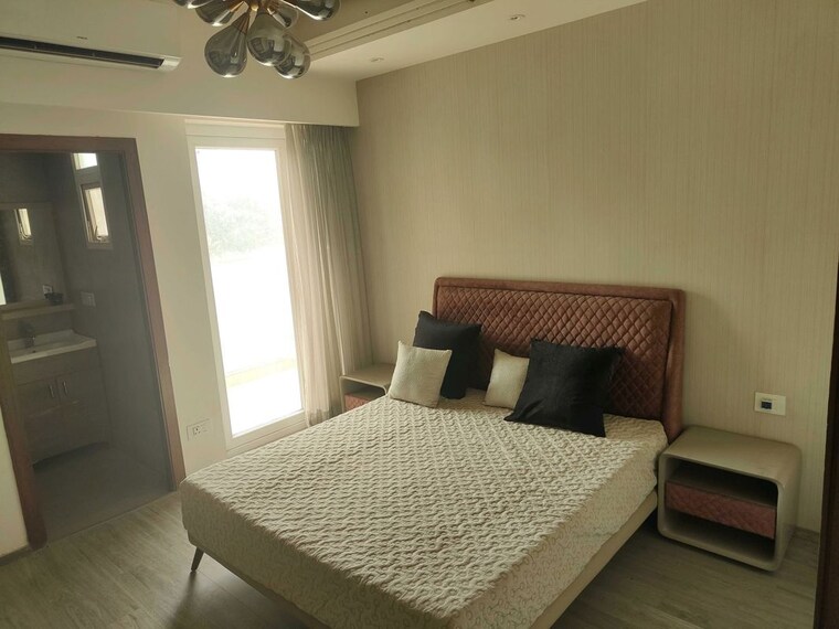 Bedroom, sector 23 3 Bedroom 1500 Sq.Ft. Builder Floor In Sector 23 Gurgaon 10698347