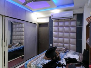 Bedroom in 3 BHK Builder Floor at Sector 22 – for Rent
