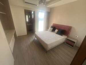 Living Room in 3 BHK Builder Floor at Sector 23 – for Rent