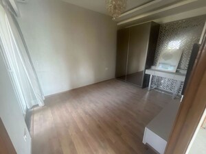 Room in 3 BHK Builder Floor at Sector 23 – for Rent