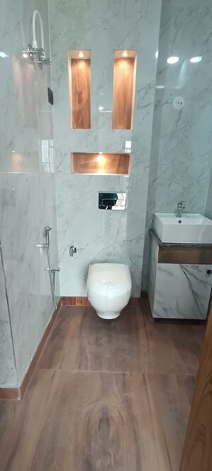 Bathroom in 3 BHK Builder Floor at BPTP District 3, Sector 85 – for Sale