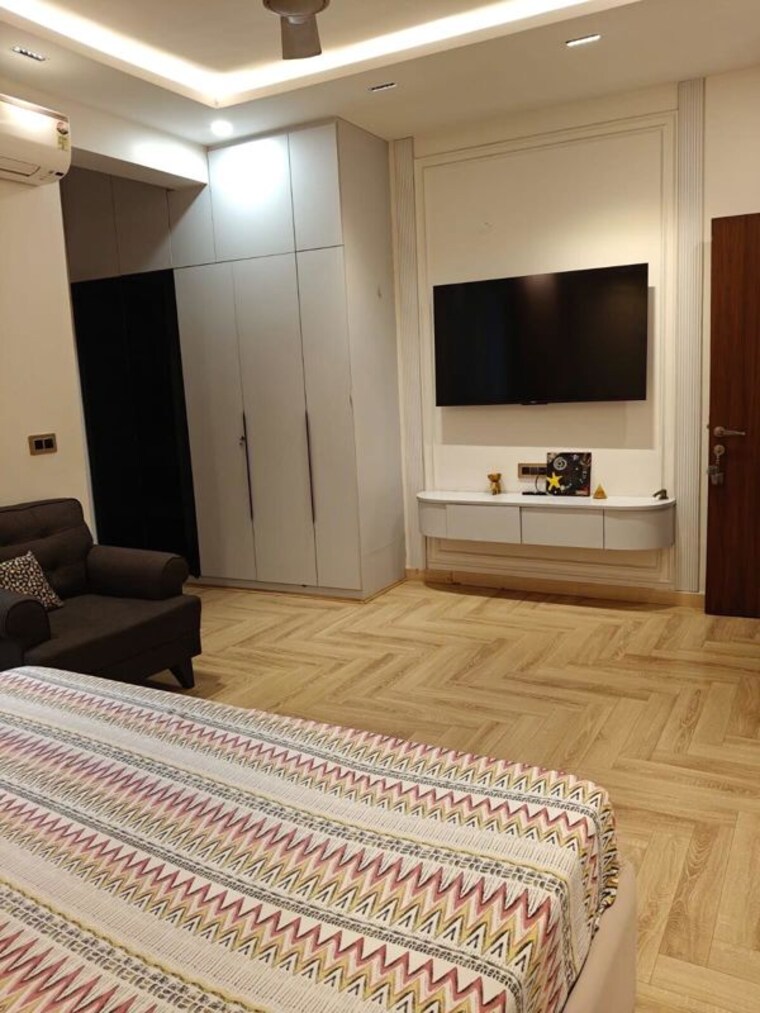 Bedroom, sector 21 4 Bedroom 2200 Sq.Ft. Builder Floor In Sector 21 Gurgaon 10698395