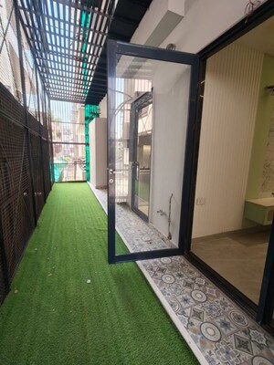 Building Lobby in 3 BHK Builder Floor at Sector 57 – for Sale