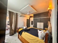 3 BHK +Builder Floor For Rent in Sector 23