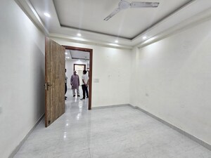 Room in 2 BHK Builder Floor at Chattarpur – for Rent