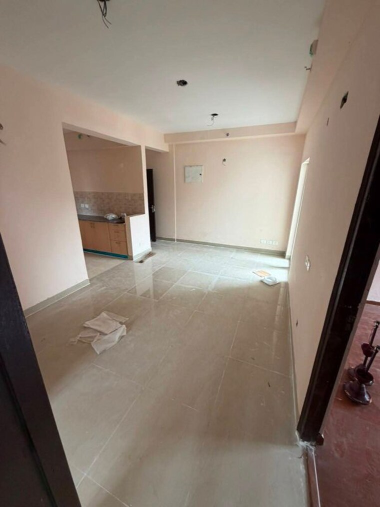 Room, amrapali-verona-heights 2 Bedroom 975 Sq.Ft. Apartment In Tech Zone 4 Greater Noida Greater Noida 10698414