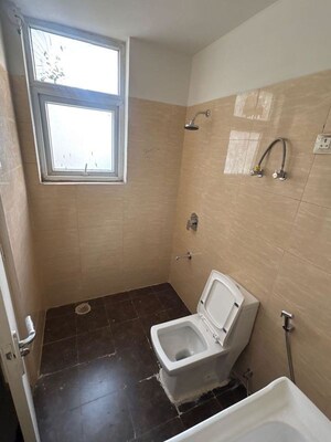 Bathroom in 3 BHK Builder Floor at Sector 21 – for Rent