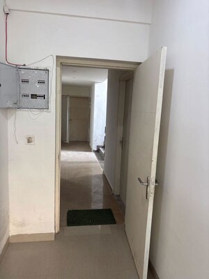Building Lobby in 3 BHK Builder Floor at Sector 21 – for Rent