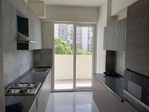 Kitchen in 3 BHK Builder Floor at Sector 21 – for Rent