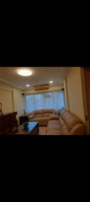 Bedroom in 1.5 BHK Apartment at Rays Apartment, Bandra West – for Sale