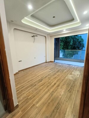 Bedroom in 3 BHK Builder Floor at Sector 51 – for Sale