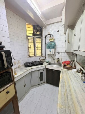 Kitchen in 2.5 BHK Apartment at Vikas Puri – for Rent