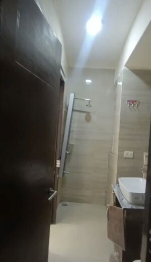 Bathroom in 3 BHK Apartment at Emaar Emerald Estate, Sector 65 – for Rent