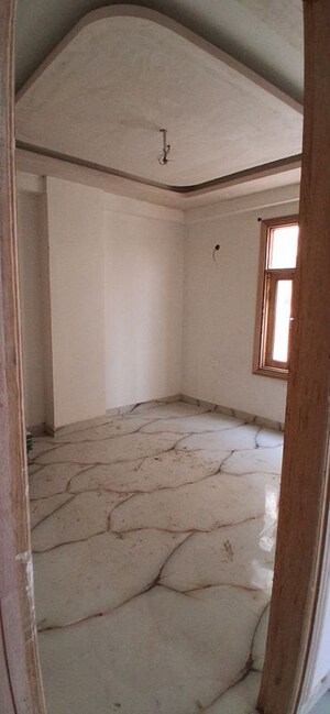Room in 3 BHK Builder Floor at Mehrauli – for Sale